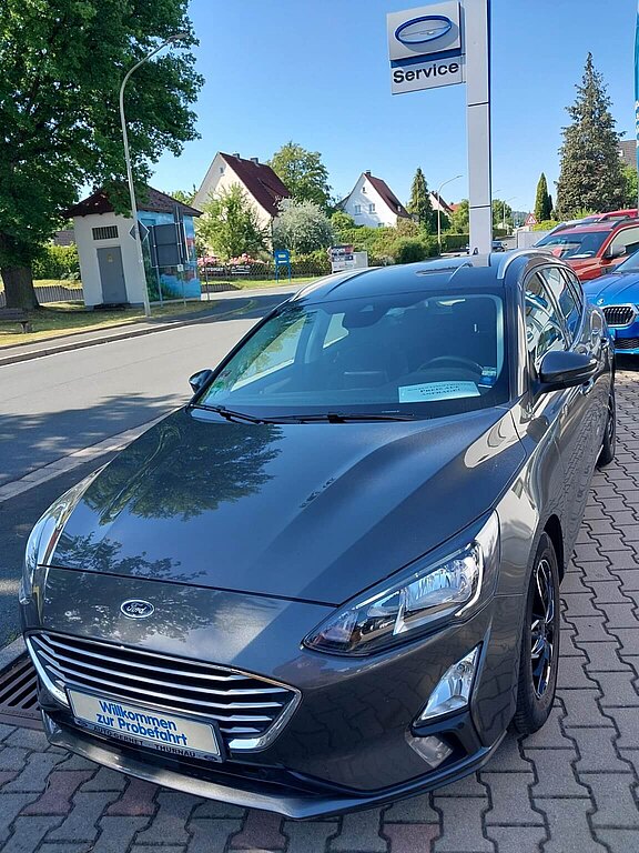 Ford_Focus_Turnier__2_.jpg 