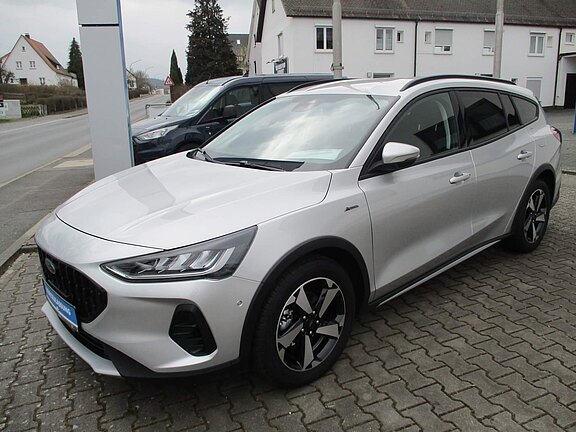 FORD_Focus_Active_Turnier__4_.JPG 