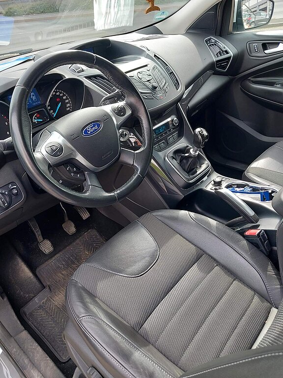 Ford_Kuga_Titanium_3__1_.jpg 